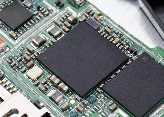 供應(yīng)【Infineon】無(wú)線連接：供應(yīng)藍(lán)牙 5.0 模塊、Wi-Fi 4 SoC、AIROC 汽車無(wú)線組合芯片